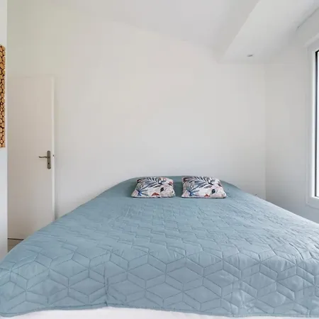Entouree De Verdure Avec Parking Prive Villa